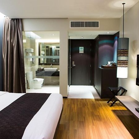 Hotel Sp Residency Near International Igi Airport Delhi Nuova Delhi Esterno foto